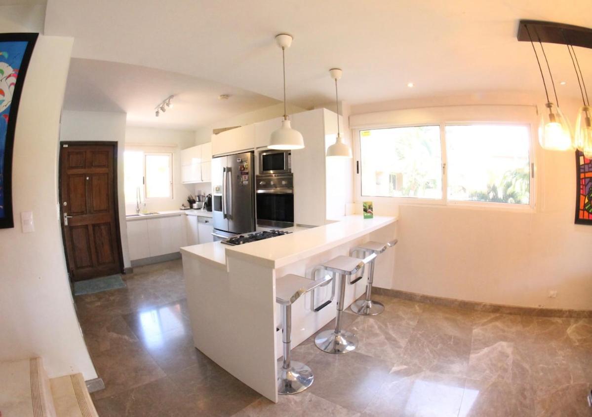 Eagle Beach Luxury House, Walking Distance To The Beach Palm Beach Ngoại thất bức ảnh