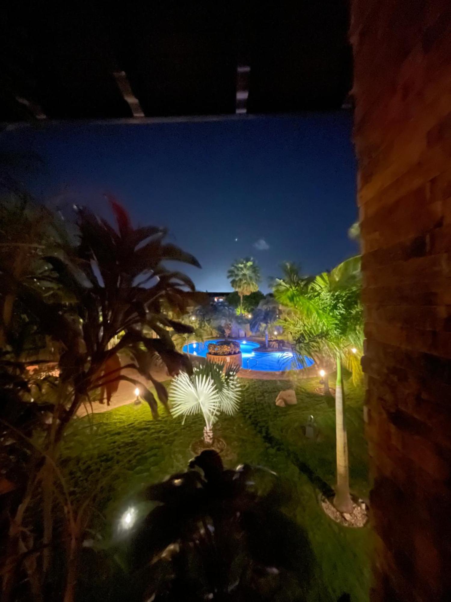 Eagle Beach Luxury House, Walking Distance To The Beach Palm Beach Ngoại thất bức ảnh