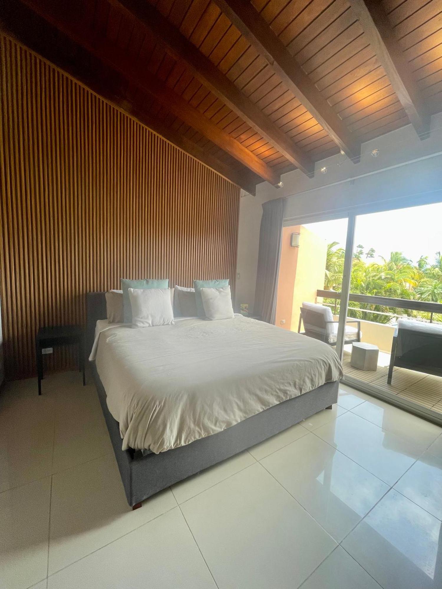 Eagle Beach Luxury House, Walking Distance To The Beach Palm Beach Ngoại thất bức ảnh